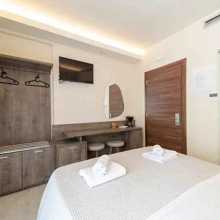 Luxury Plateia Rooms Peraía Exterior foto