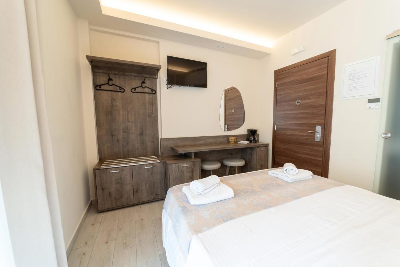 Luxury Plateia *